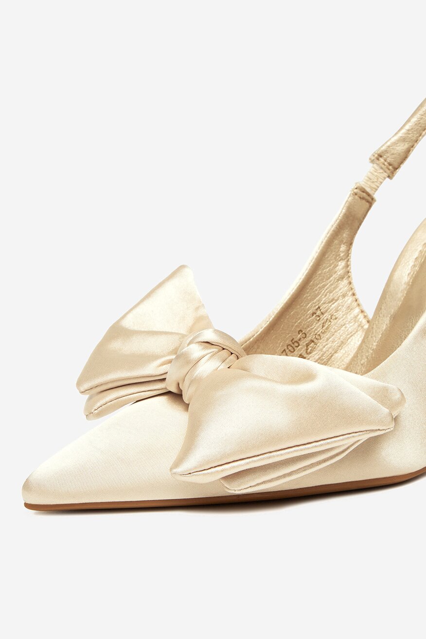 Pantofi cu toc DeeZee BEJ - 5906751152850