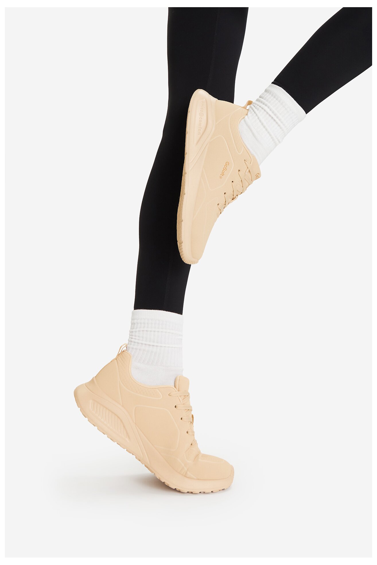 Obuwie sportowe Go Soft CEOWB-V15-1037 Beżowy