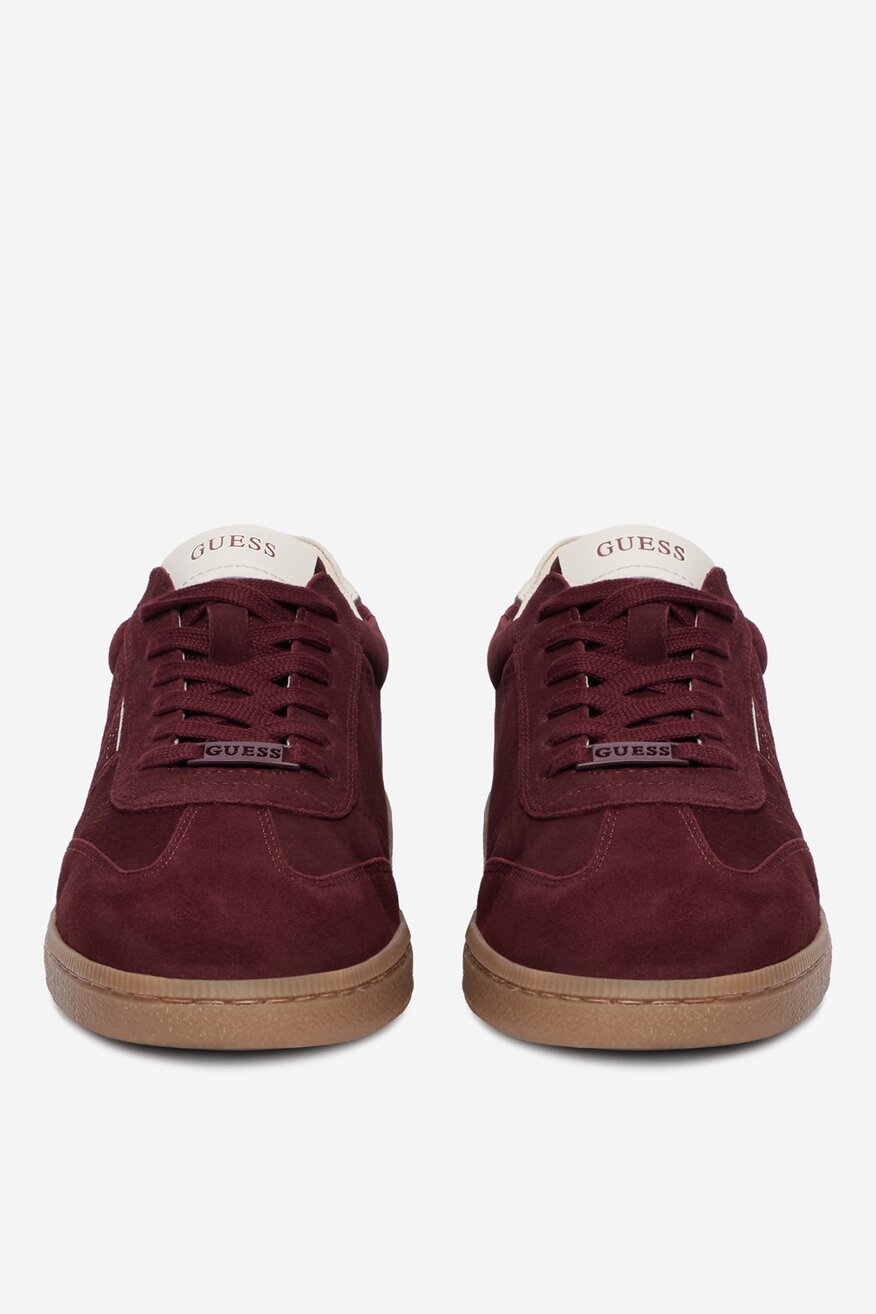 
                Кросівки GUESS СВІТЛО-БОРДОВИЙ - 5907964334750