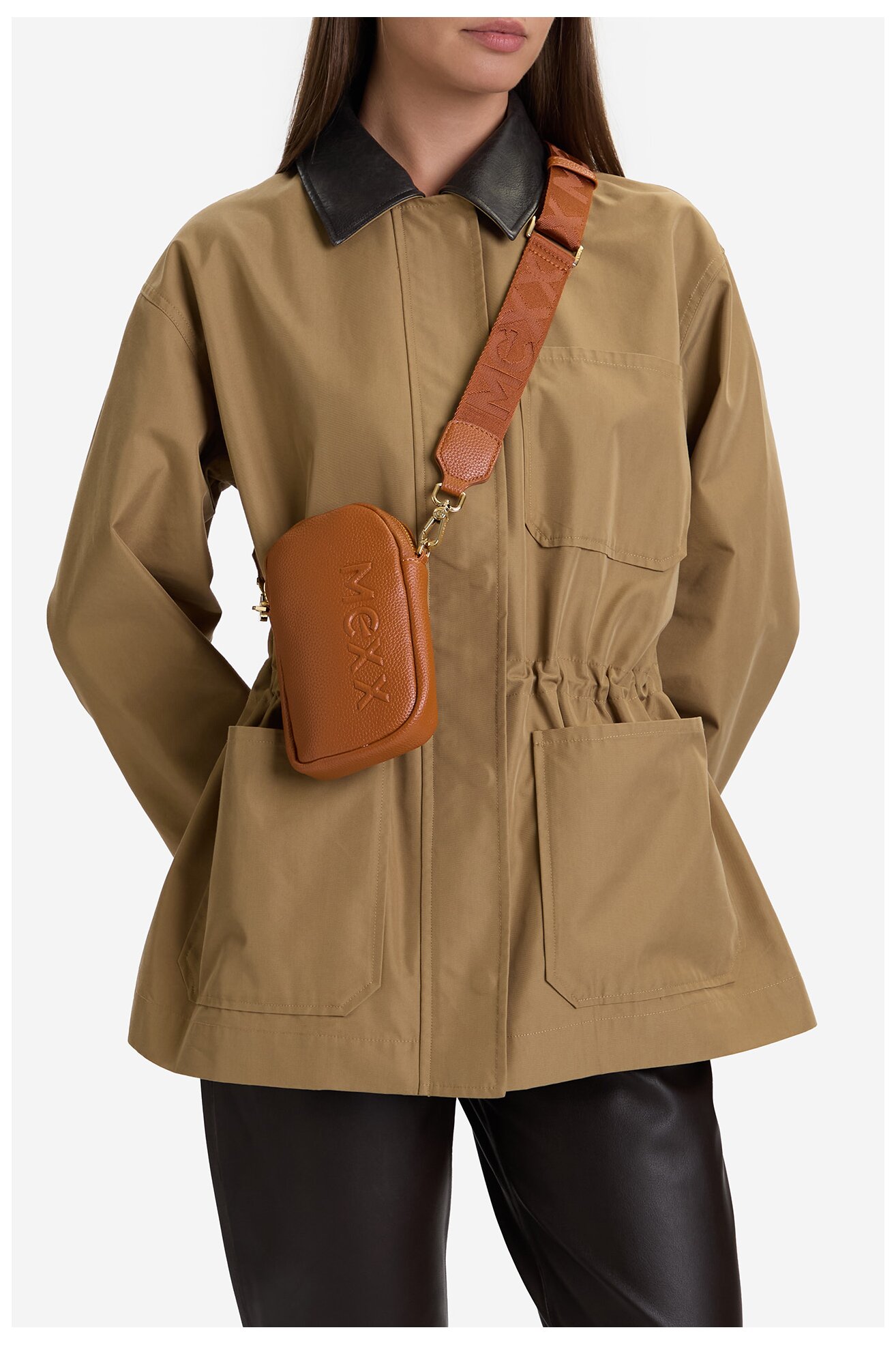 Дамска чанта Mexx C-MEXX-L-001-08 КАМЕЛ