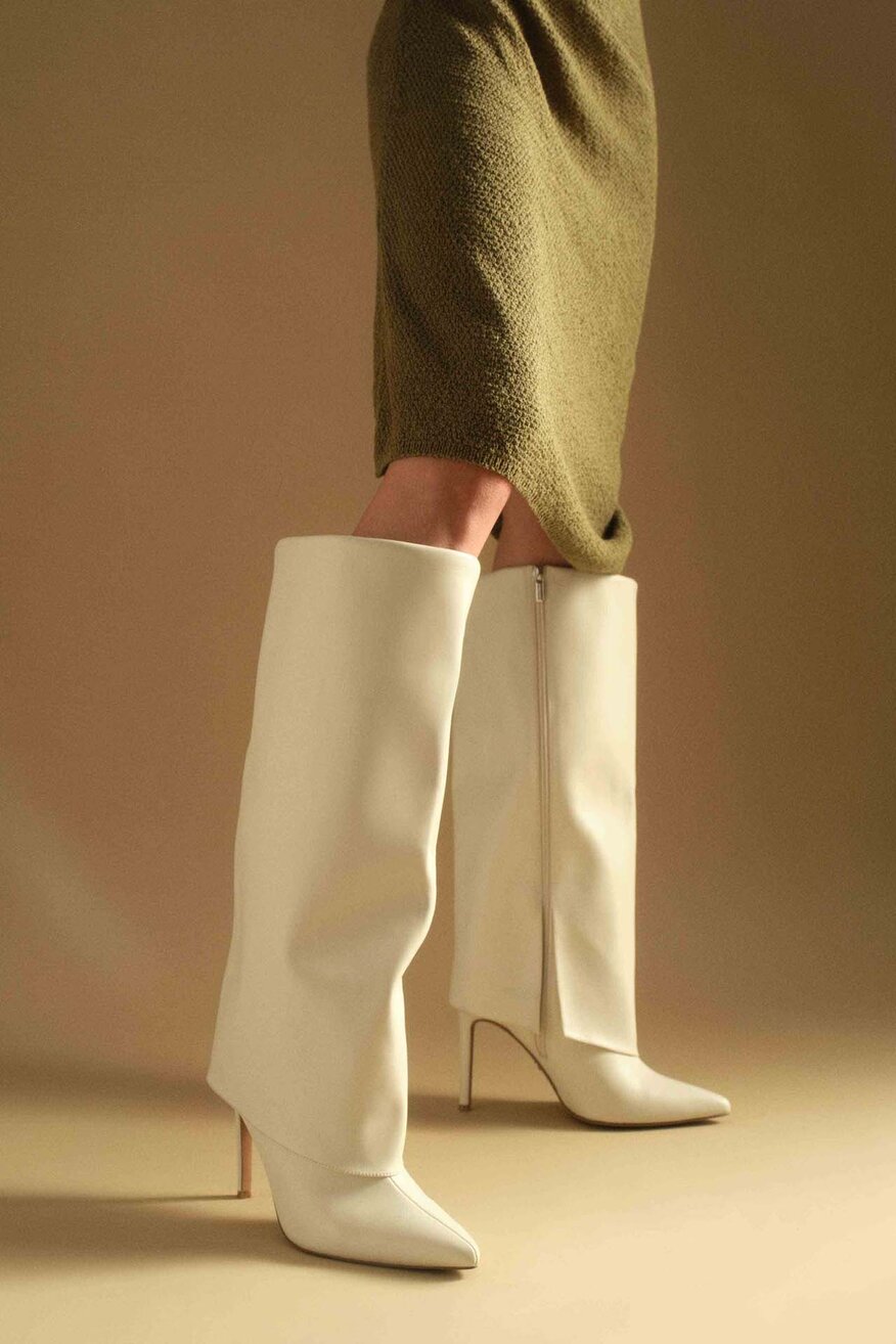 
                Ботуши NINE WEST СЛОНОВА КОСТ - 5903419351617