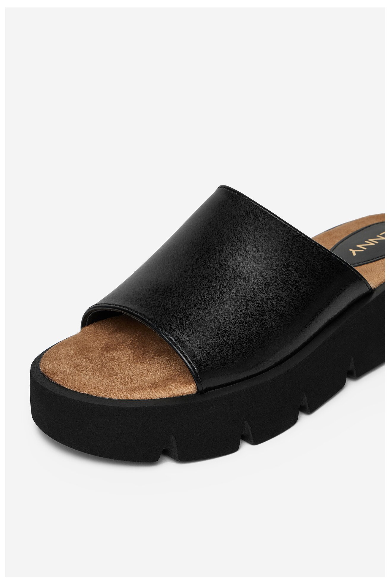 Flip-flop Jenny HY2318-01 FEKETE