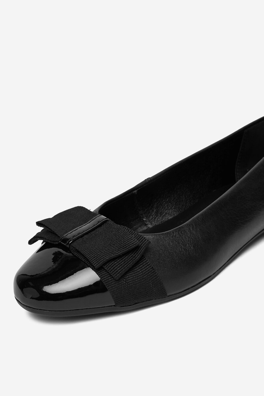 
                Lasocki - Baleriny skórzane - 5906751622179