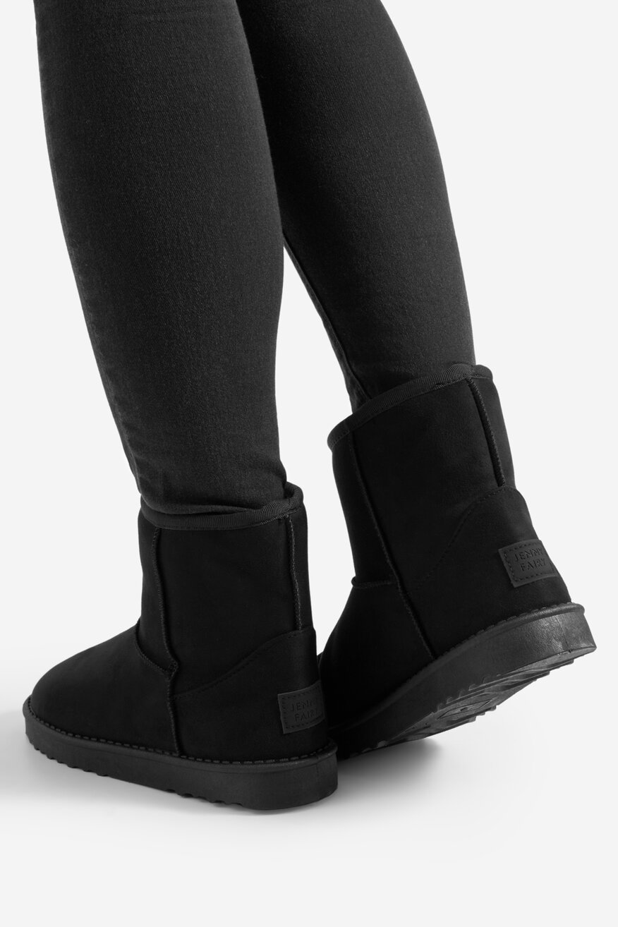 
                Боти Jenny Fairy ЧЕРЕН - 5905588805960