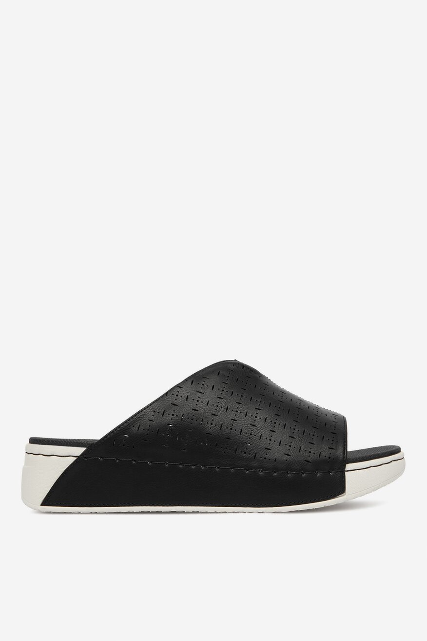 
                Go Soft - Klapki - 5906751996553