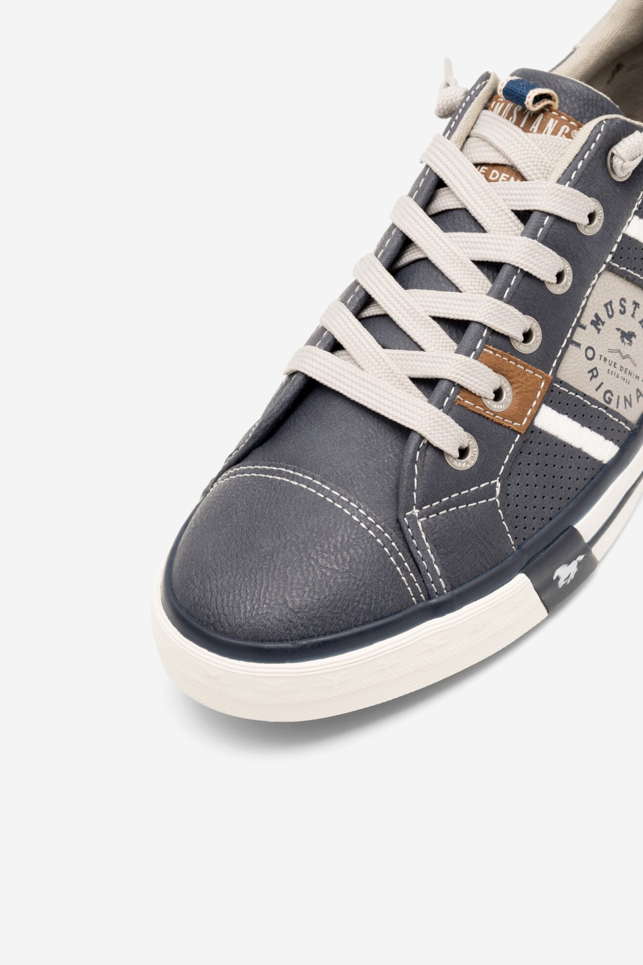 Półbuty Mustang 4072-317 Granatowy