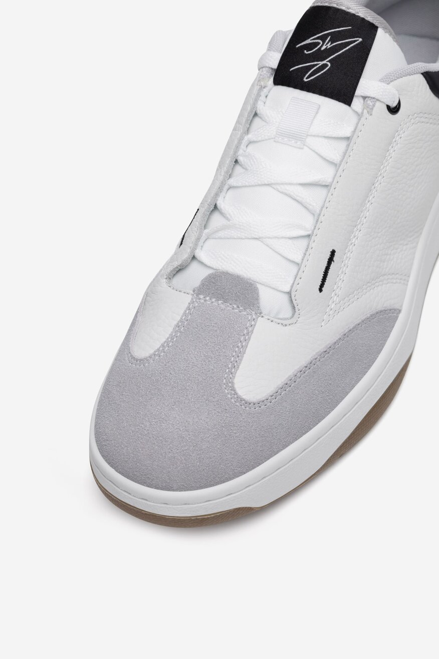 
                SHAQ - FORTUNE - 5905588801023