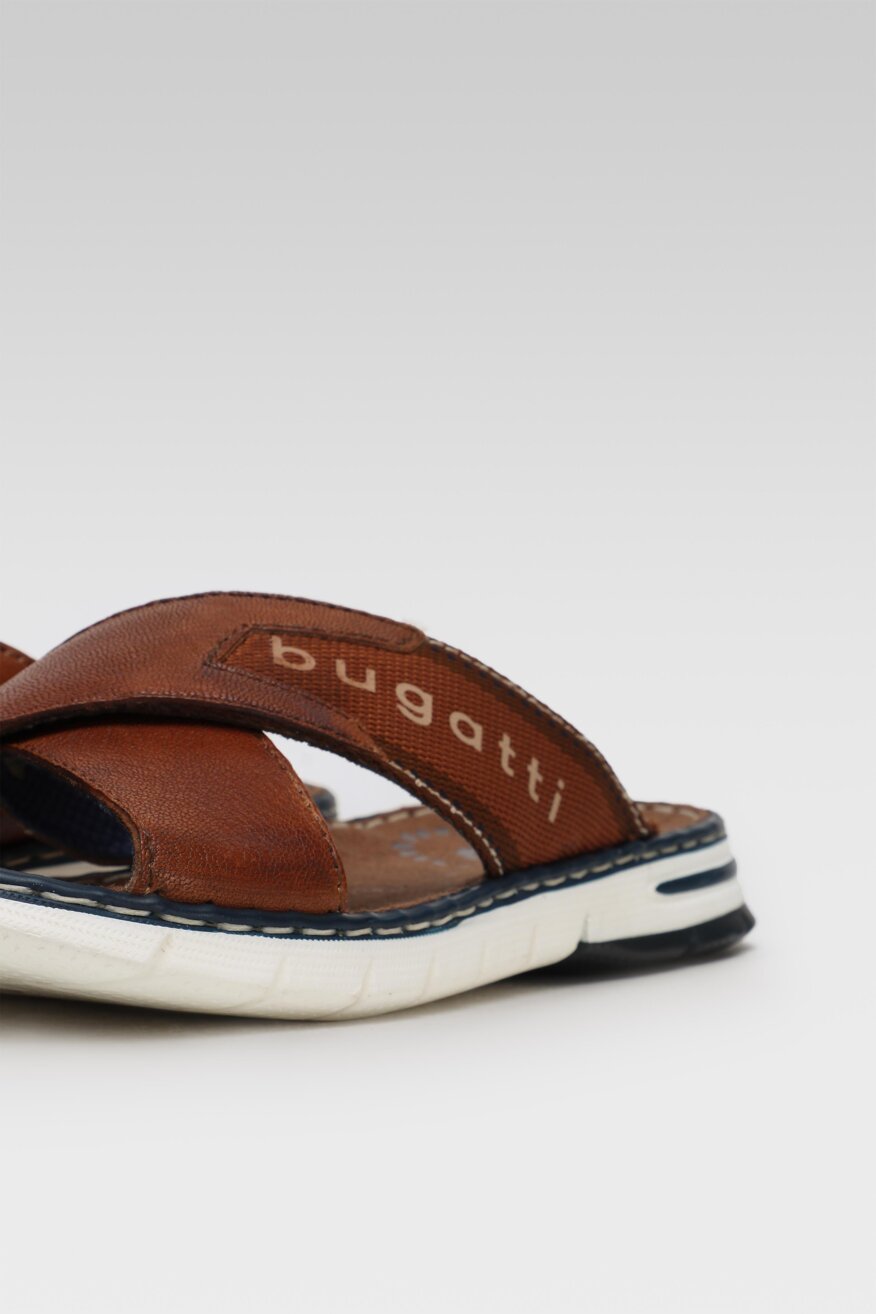
                Bugatti - Skórzane klapki brązowe - 5903698358673