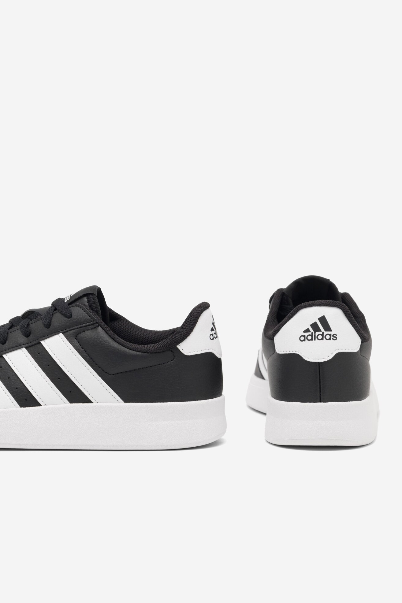 Sportcipő adidas BREAKNET 2.0 HP9425. FEKETE