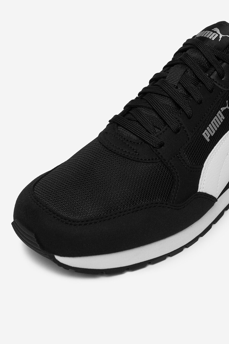 
                Sportcipő Puma FEKETE - 5906751534366