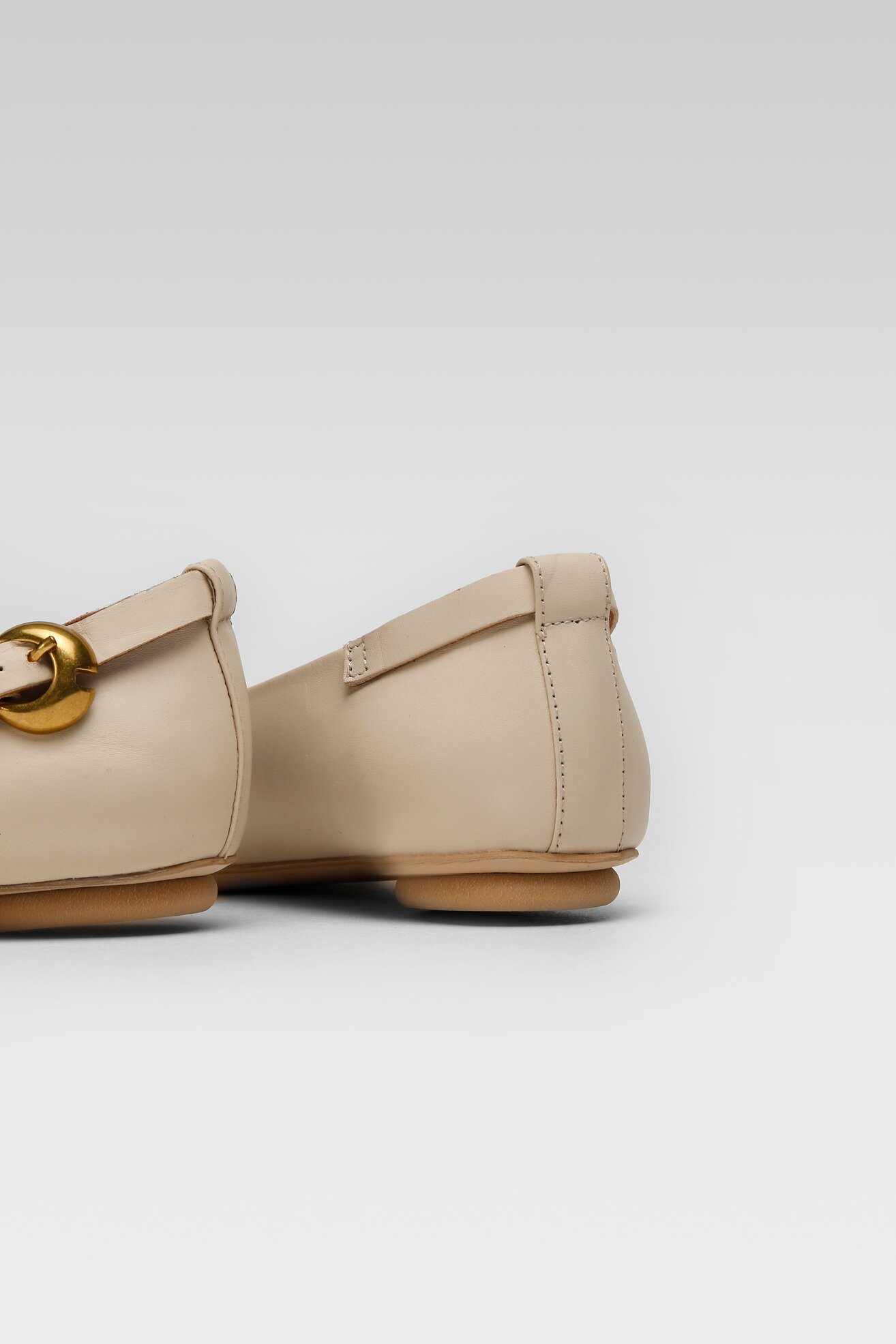 Baleriny Gino Rossi 16701 Beżowy