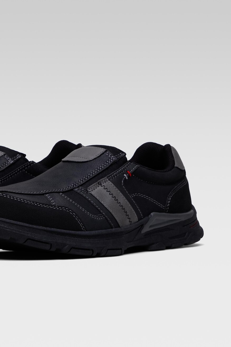 
                Lanetti - Półbuty czarne - 5903698930633