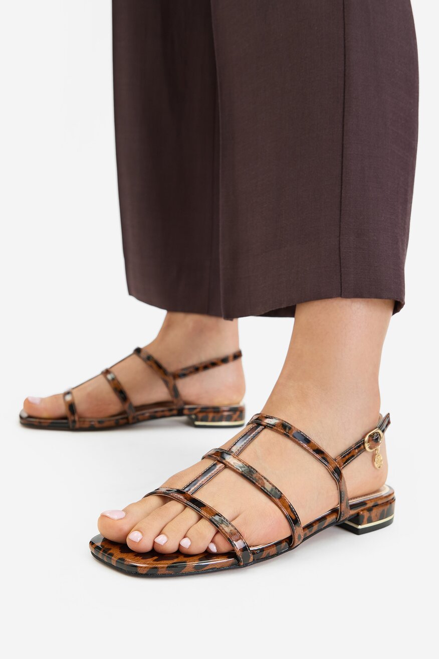 
                NINE WEST - Sandały - 5906751948637