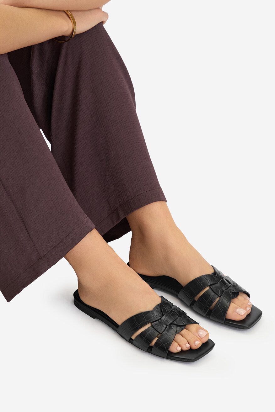 
                Шльопанець Gino Rossi ЧОРНИЙ - 5907964052067