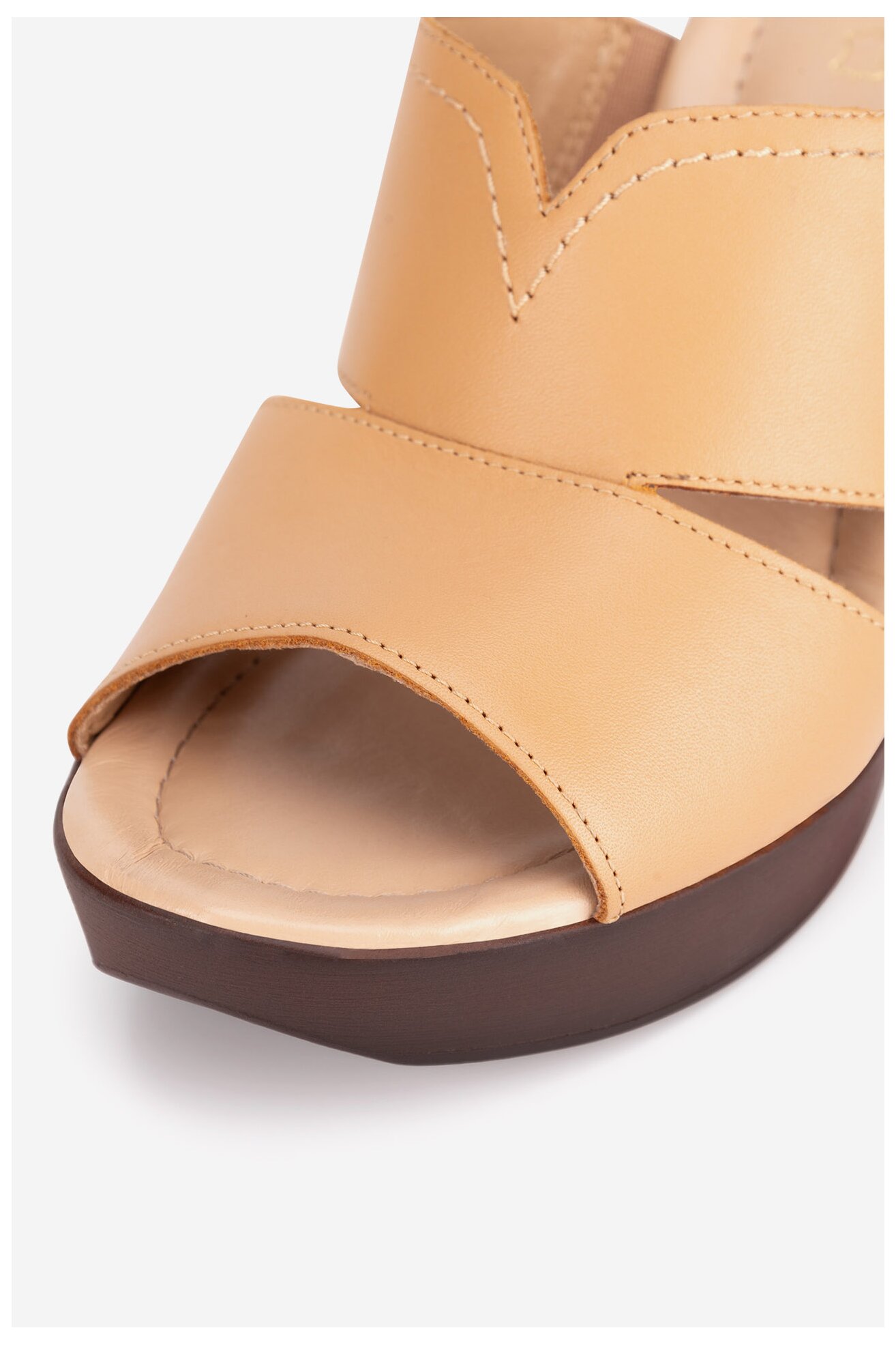 Flip-flop Lasocki EST-2025-14 CAMEL