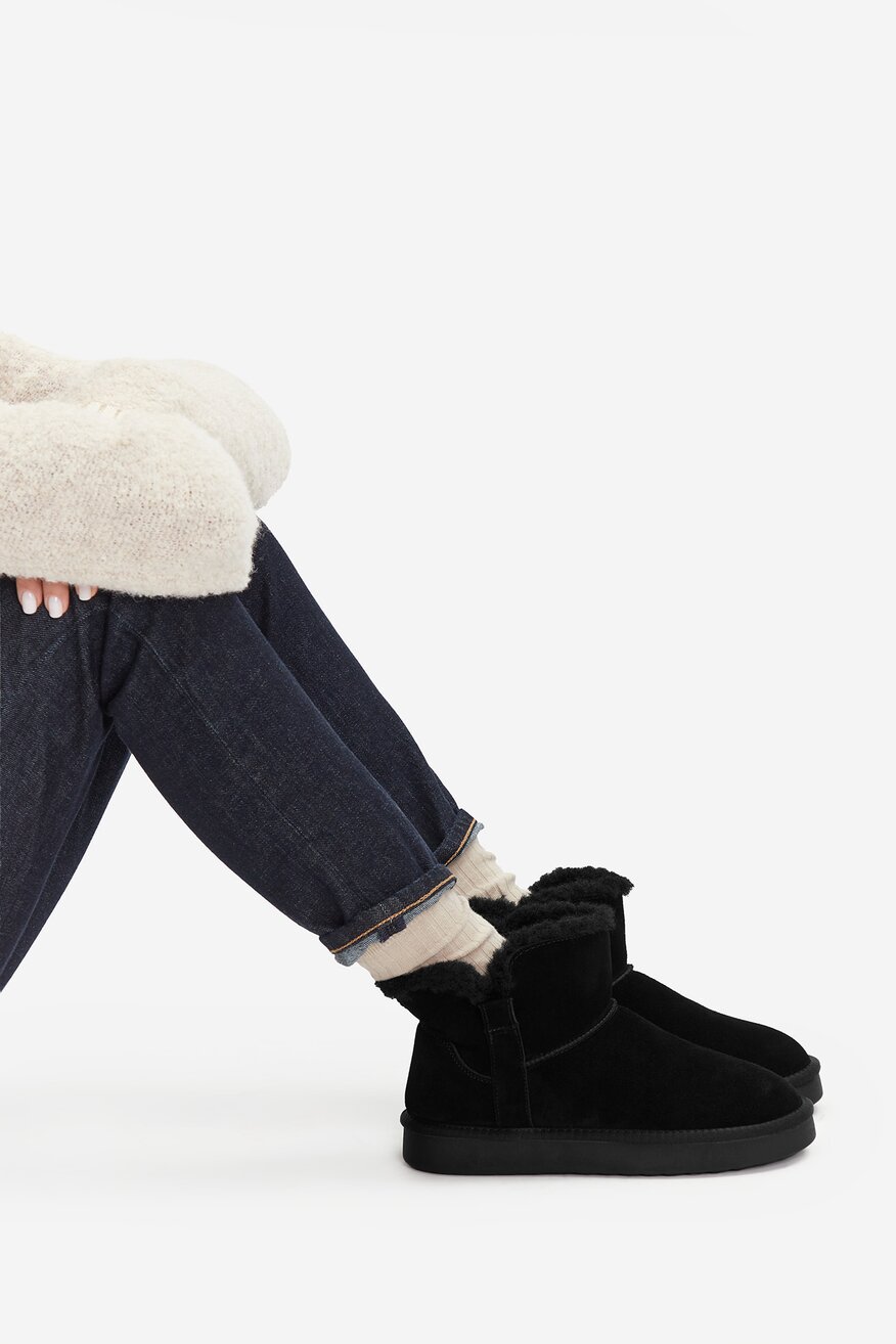 
                Ghete Lasocki NEGRU - 5906751387993