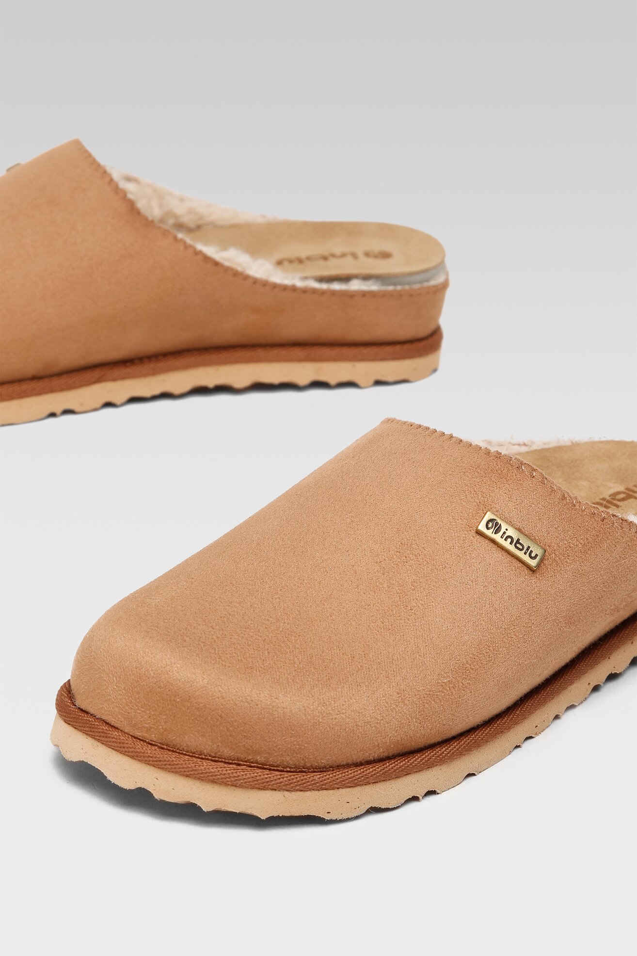 Kapcie Inblu CS15Q803 Brązowy