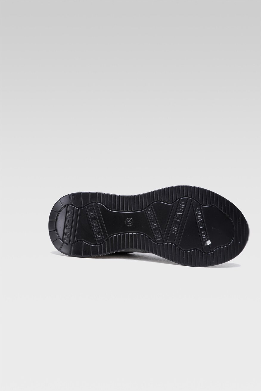 
                Quazi - Sneakersy czarne sznurowane - 5904248572068