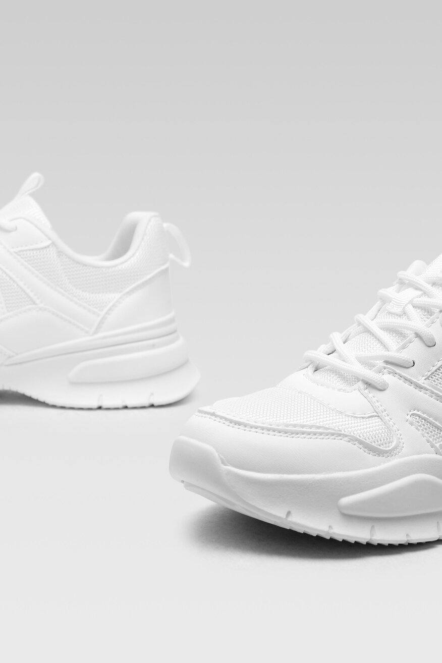 
                Jenny Fairy - Sneakersy pastelowe białe - 5904248359157