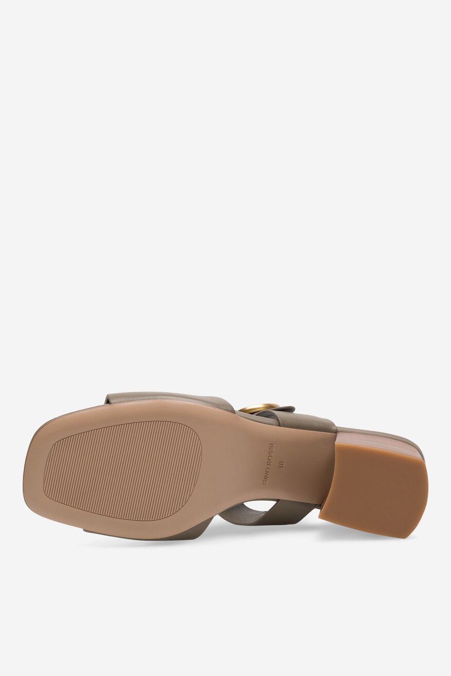 
                Сандалі Gino Rossi ХАКІ - 5905588552567