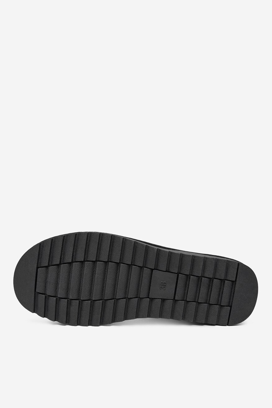 
                Bokacsizma DeeZee FEKETE - 5904410749649