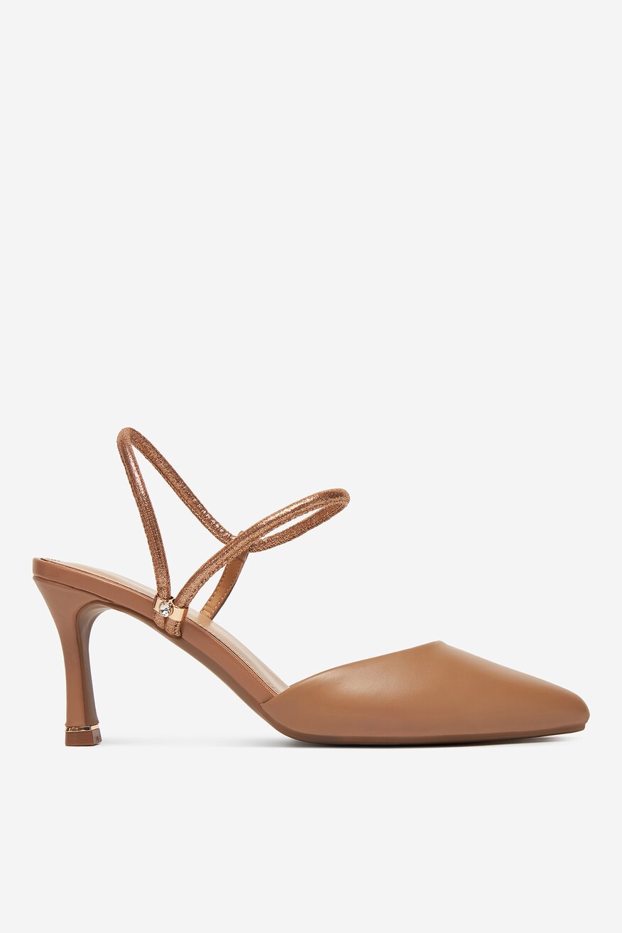 
                Körömcipő Lasocki BÉZS - 5903698619392