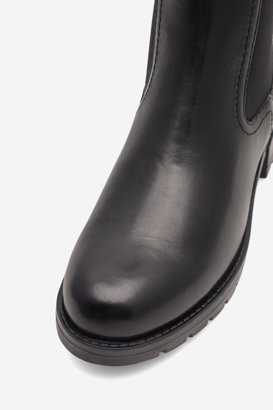 
                Ghete Lasocki NEGRU - 5905588089216