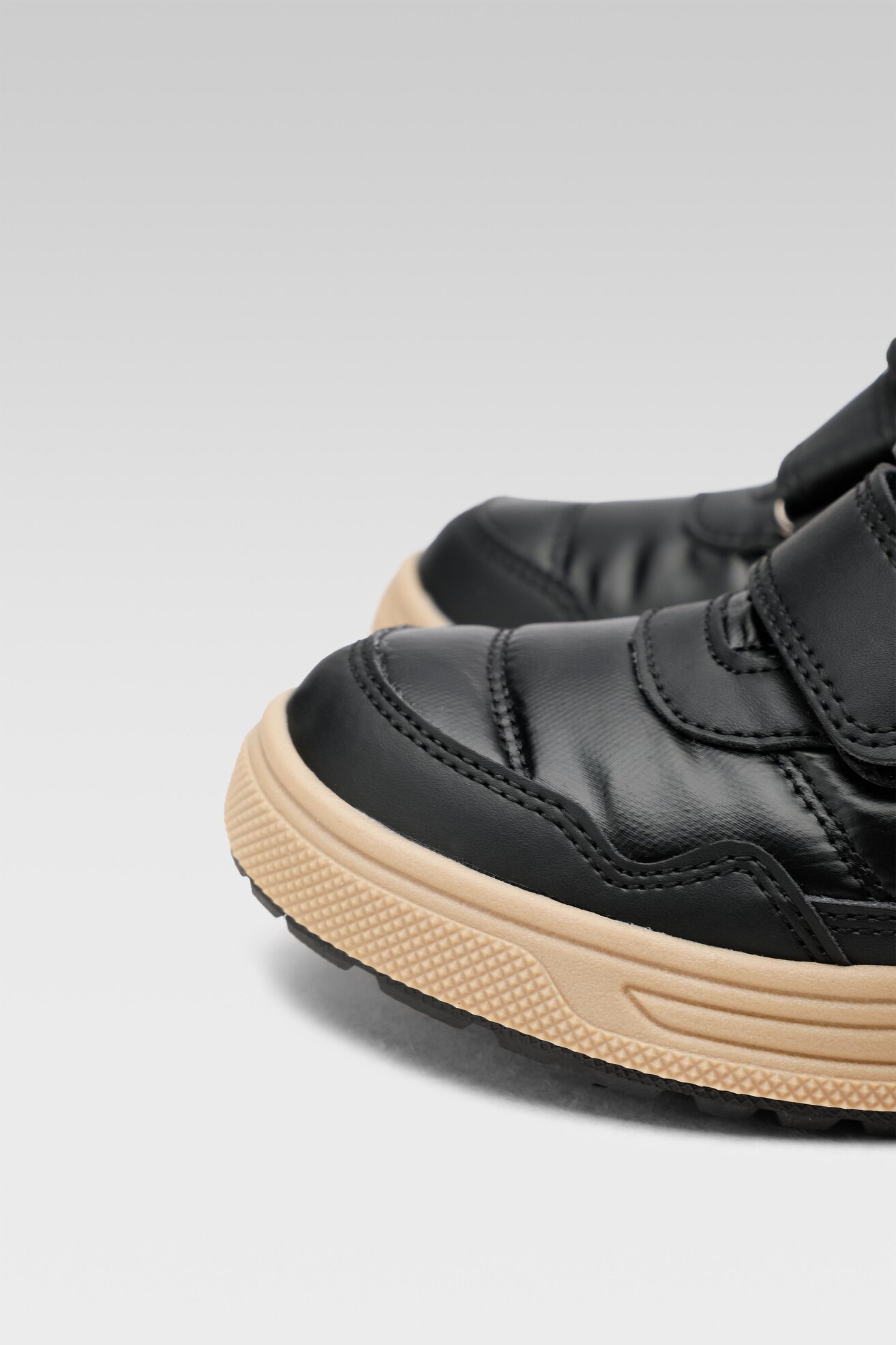 Trzewiki SPRANDI EARTH GEAR CP86-22816 Czarny