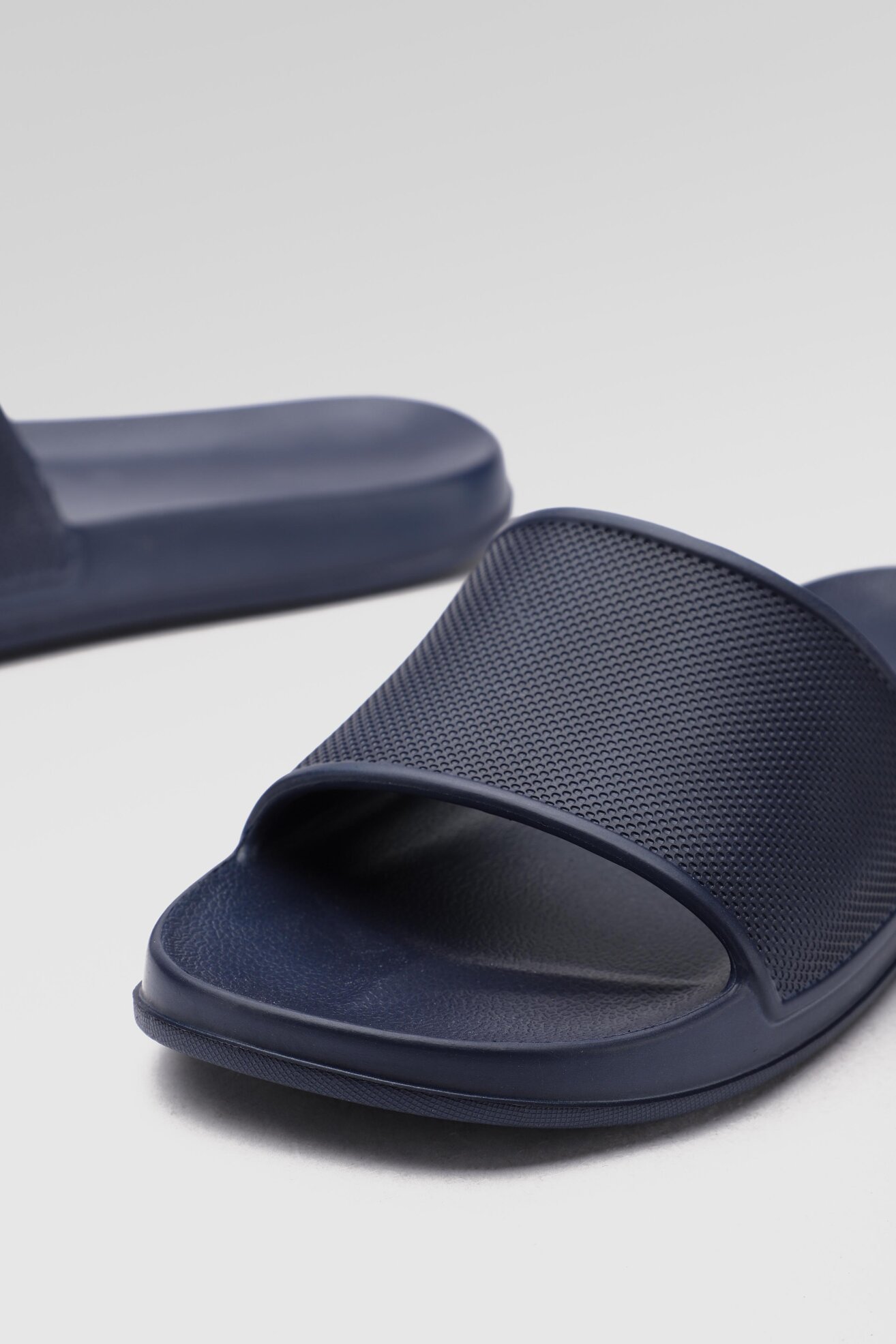 Klapki basenowe Coqui 7081-100-2100 Granatowy