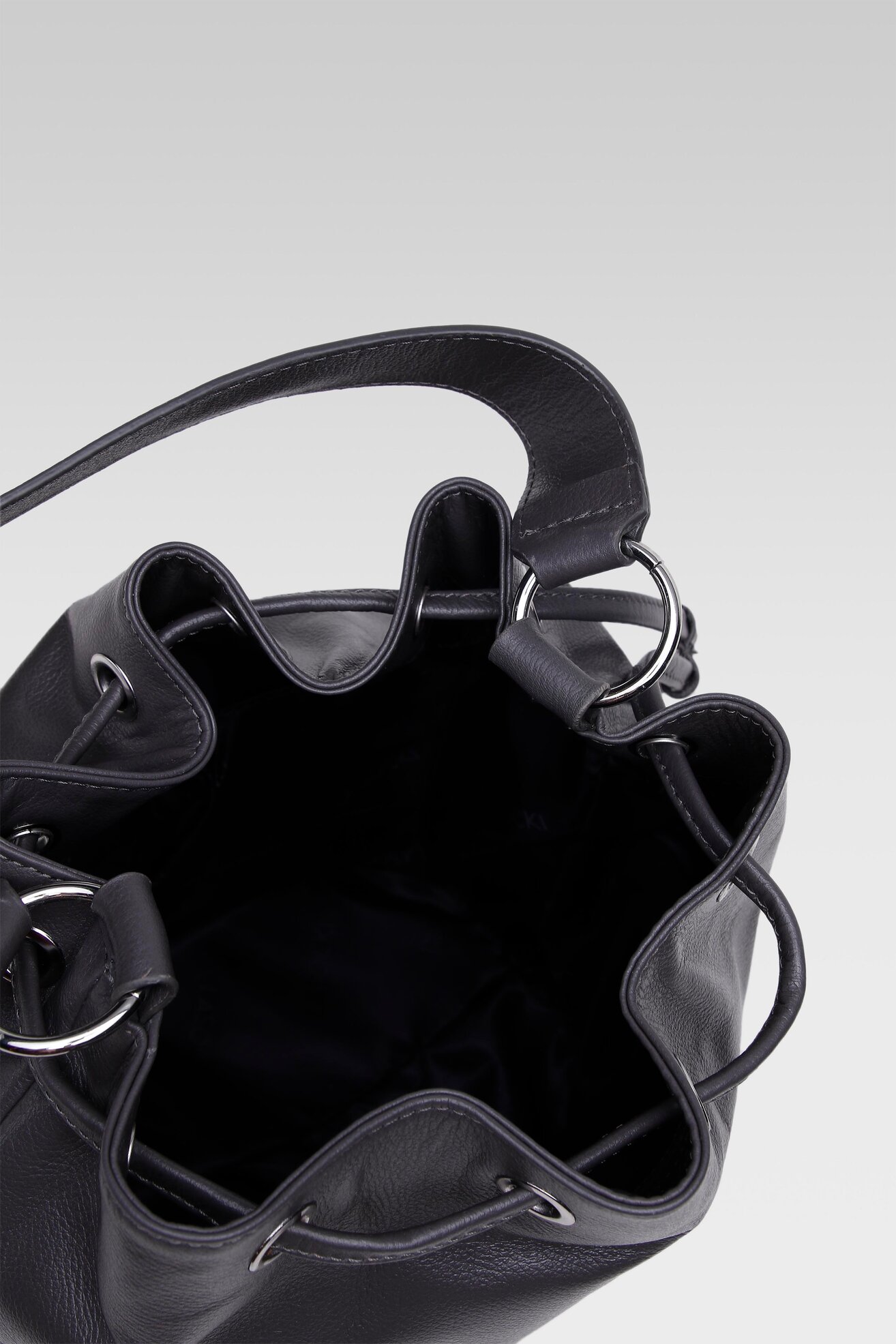 Дамска чанта Lasocki BRT-701 СИВ