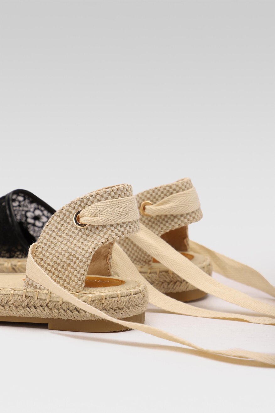 
                Jenny Fairy - Espadryle czarne sznurowane - 5903698502878