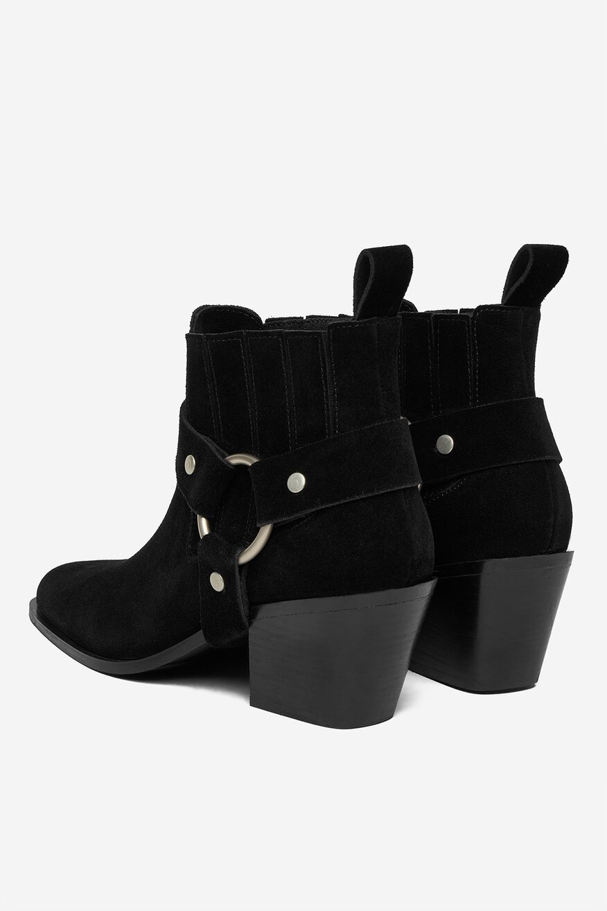 
                Боти Badura ЧЕРЕН - 5906751396223