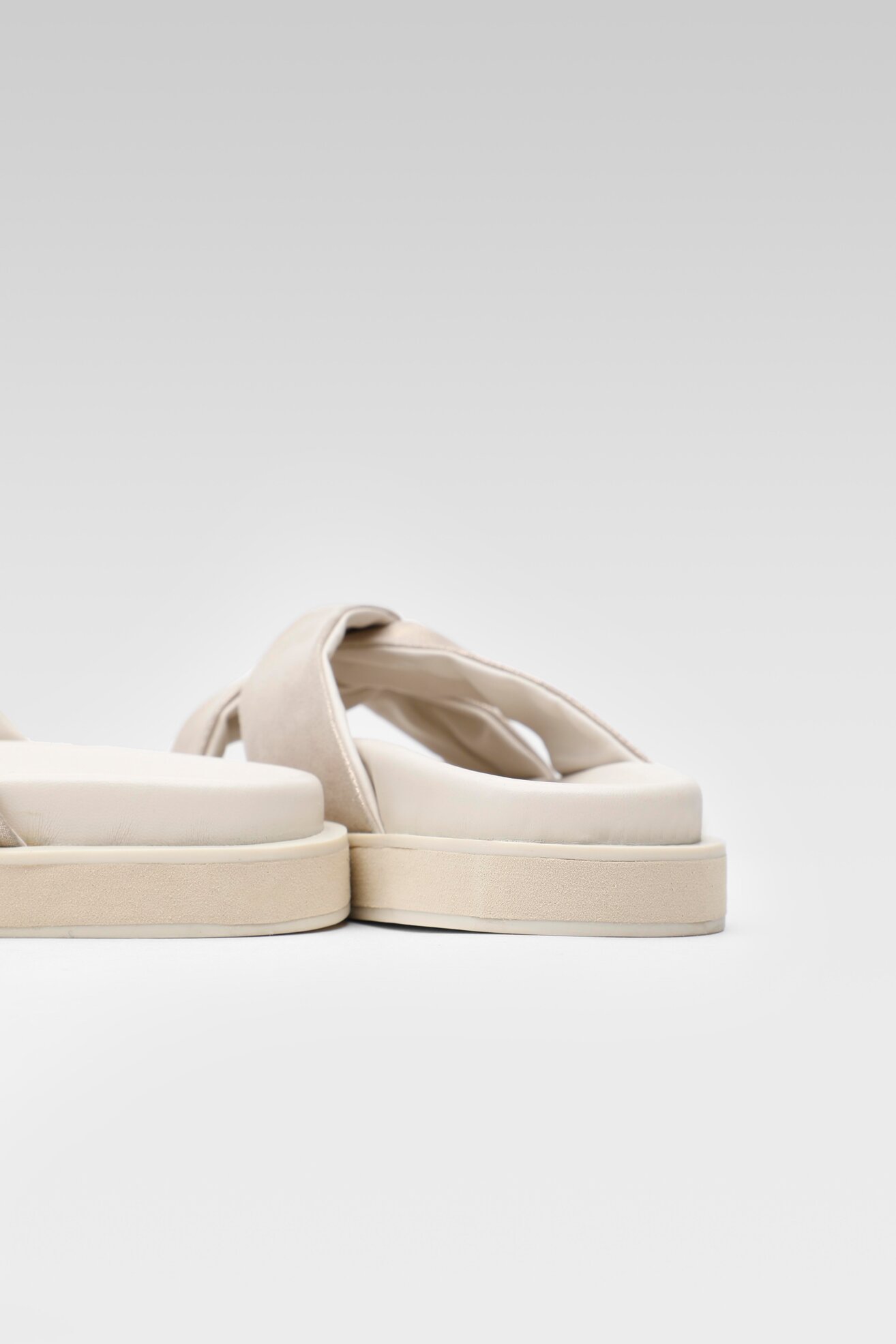 Klapki Lasocki WI16-4808-06 Srebrny