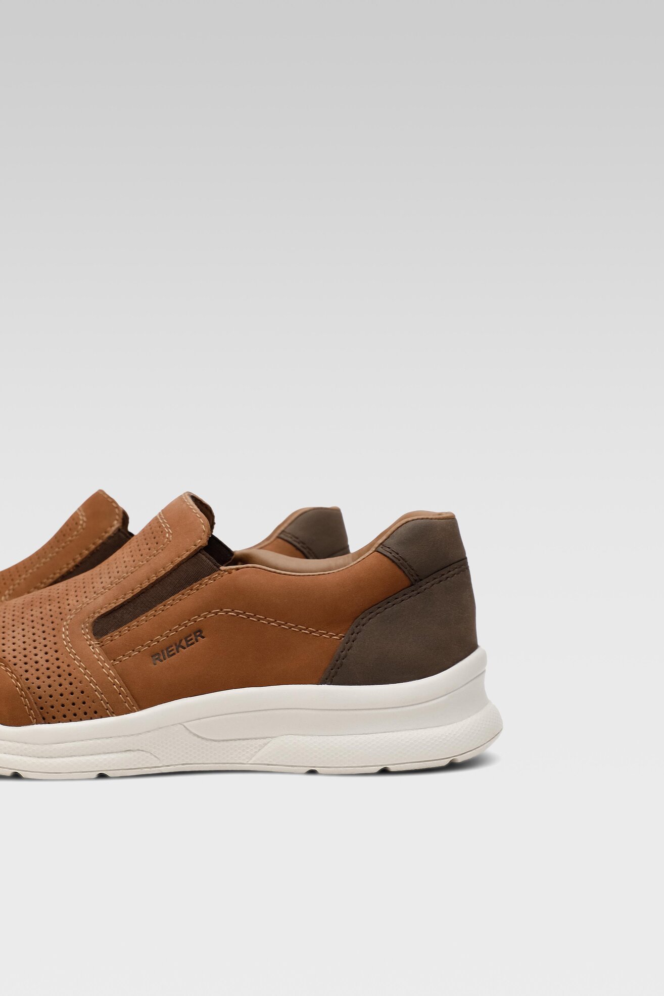 Polobotka Rieker 14853-24 HNĚDÁ