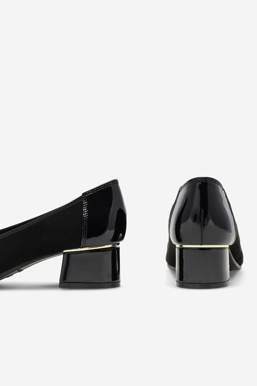 
                Clara Barson - Czółenka na słupku - 5905588307419