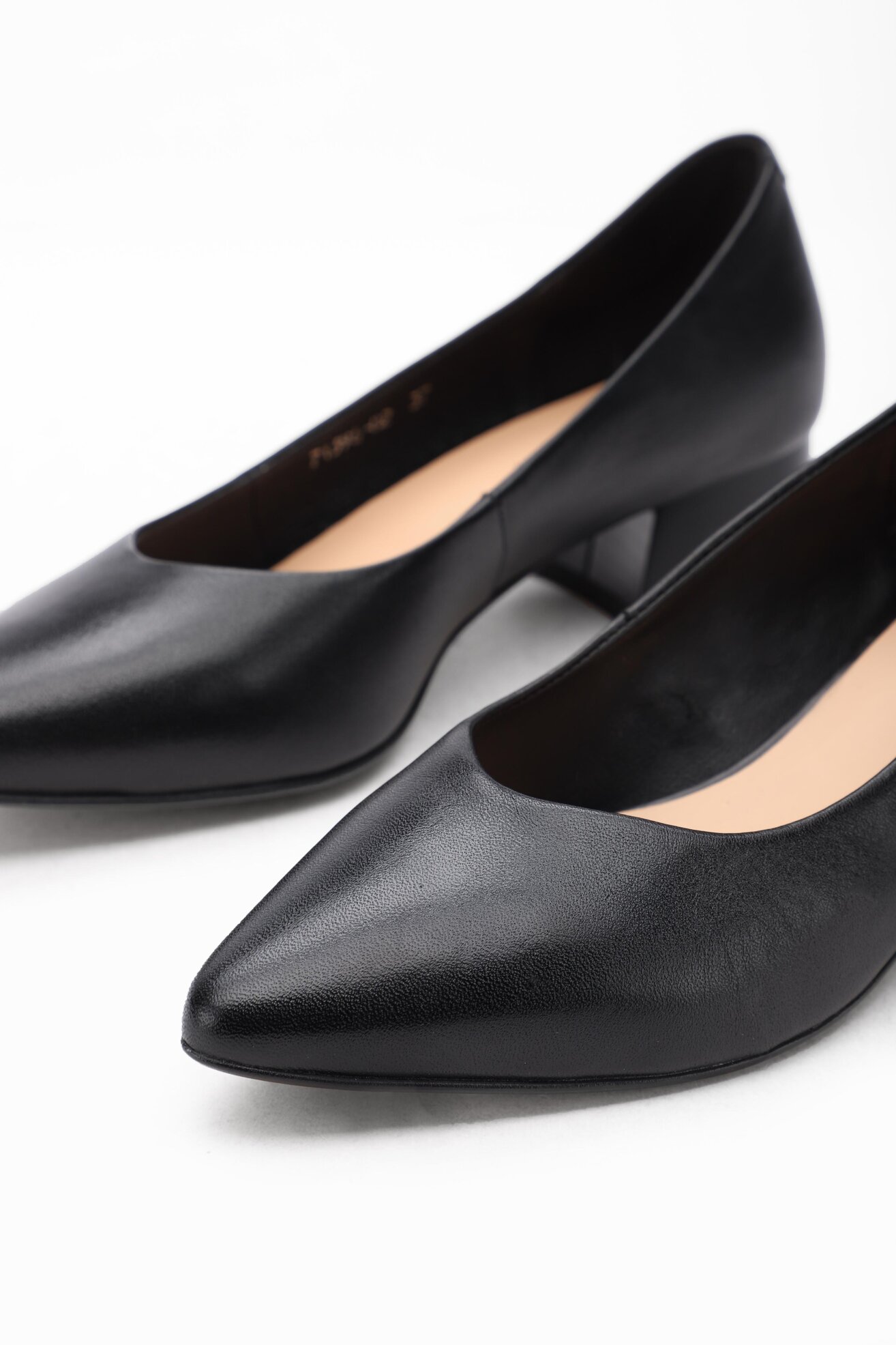 Czółenka Lasocki 71396-02 Czarny