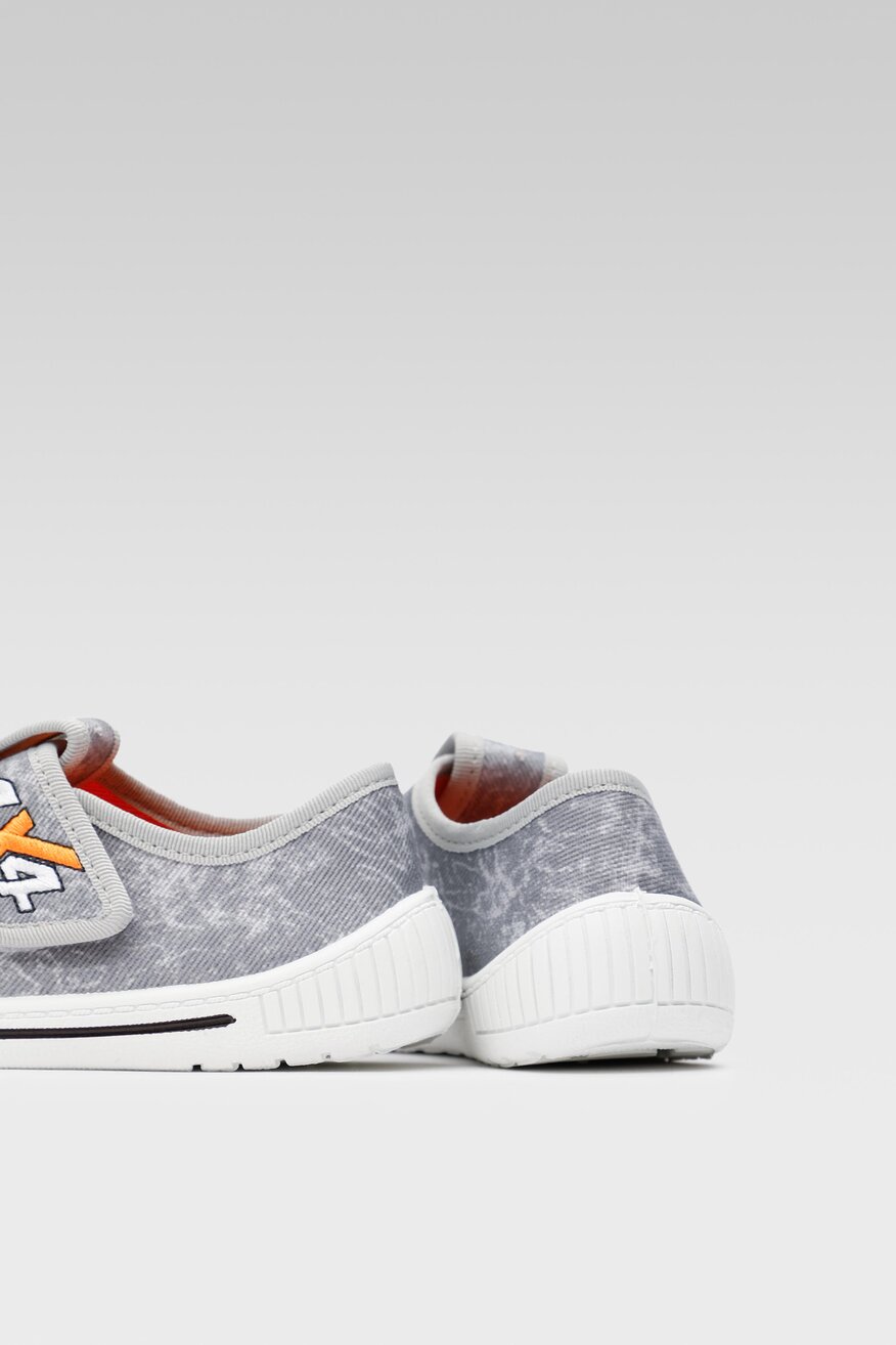 MB - Kapcie na rzep - 5904248804879