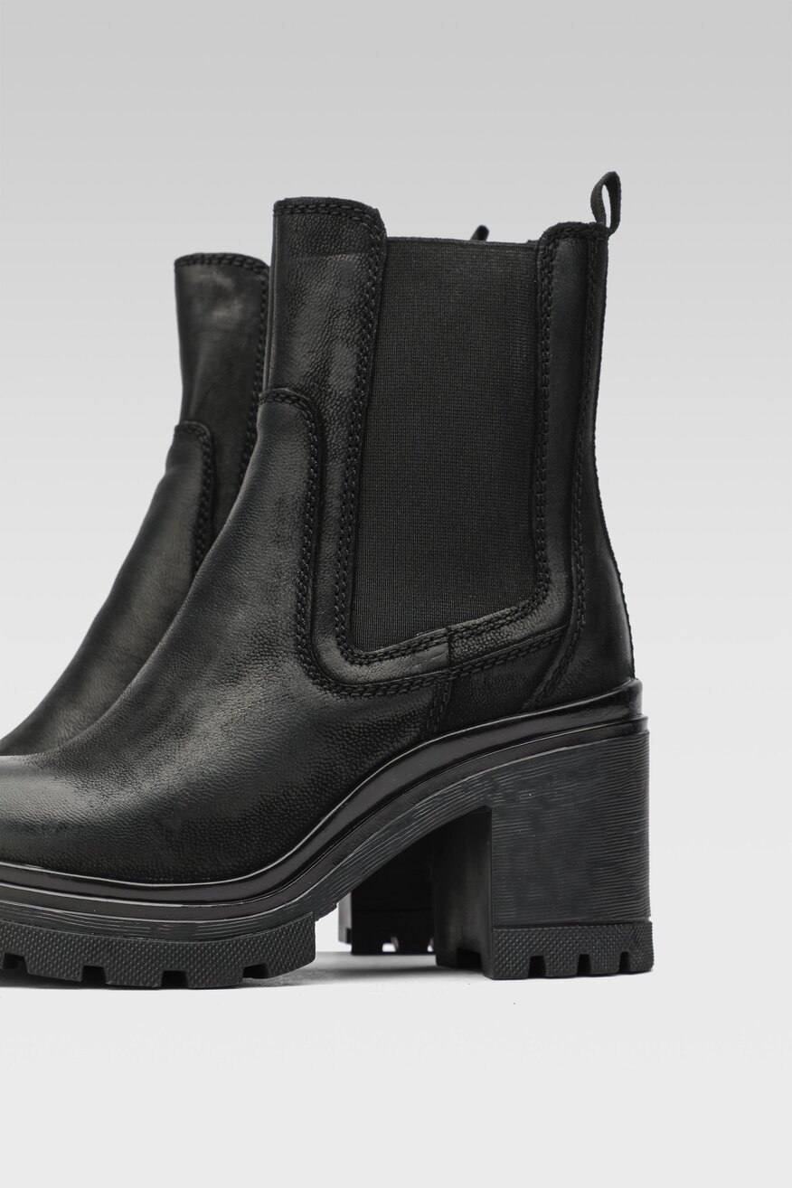 
                Ботильйони Lasocki ЧОРНИЙ - 5904248879860