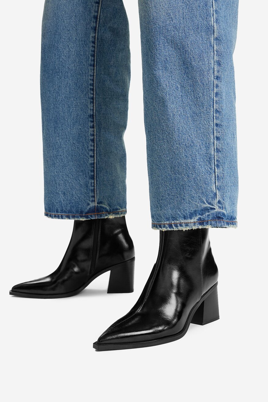 
                        Bokacsizma Jenny CEO-LS6344-01 FEKETE - 5906751403662