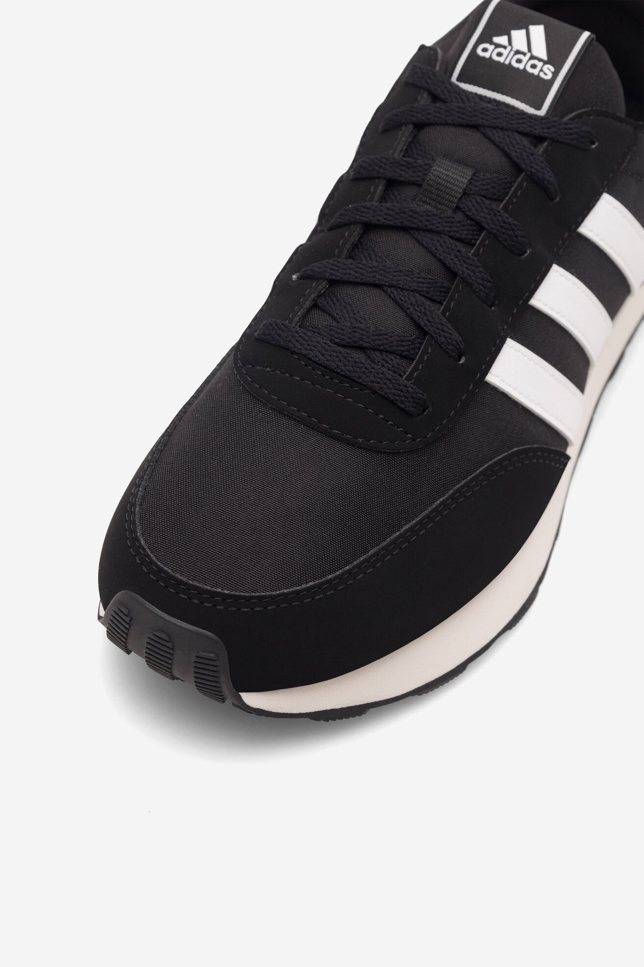 Кросівки спортивні adidas RUN 60S 3.0 HP2258. ЧОРНИЙ