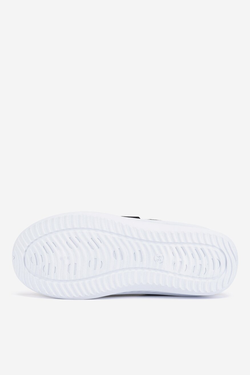 
                Sportska obuća Avengers CRNA - 5905588751076