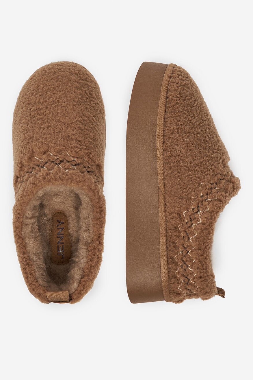 
                        Papucs Jenny CEO-HY241207 BARNA - 5906751421864