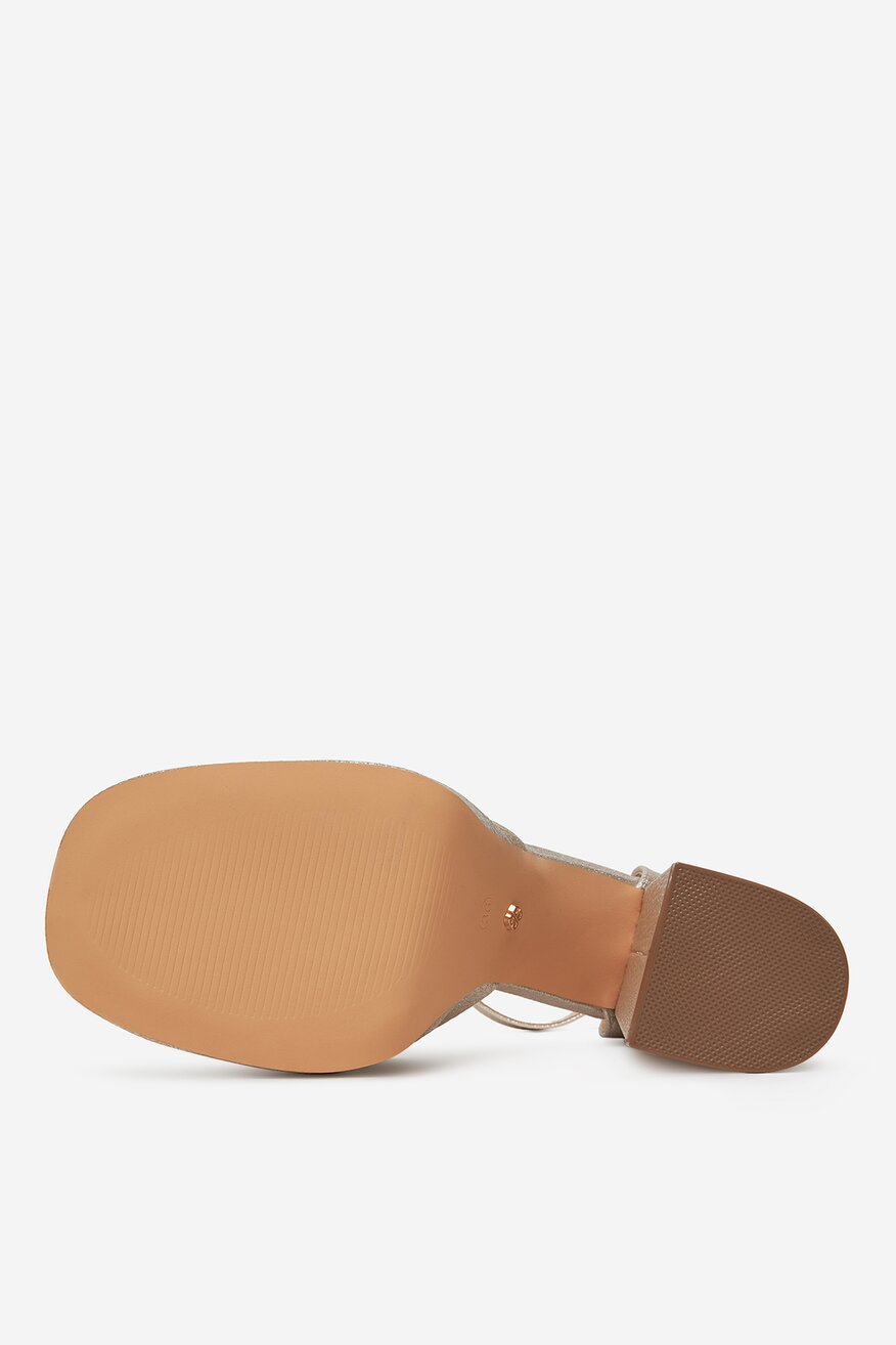 Pantofi cu toc DeeZee AURIU - 5906751097373