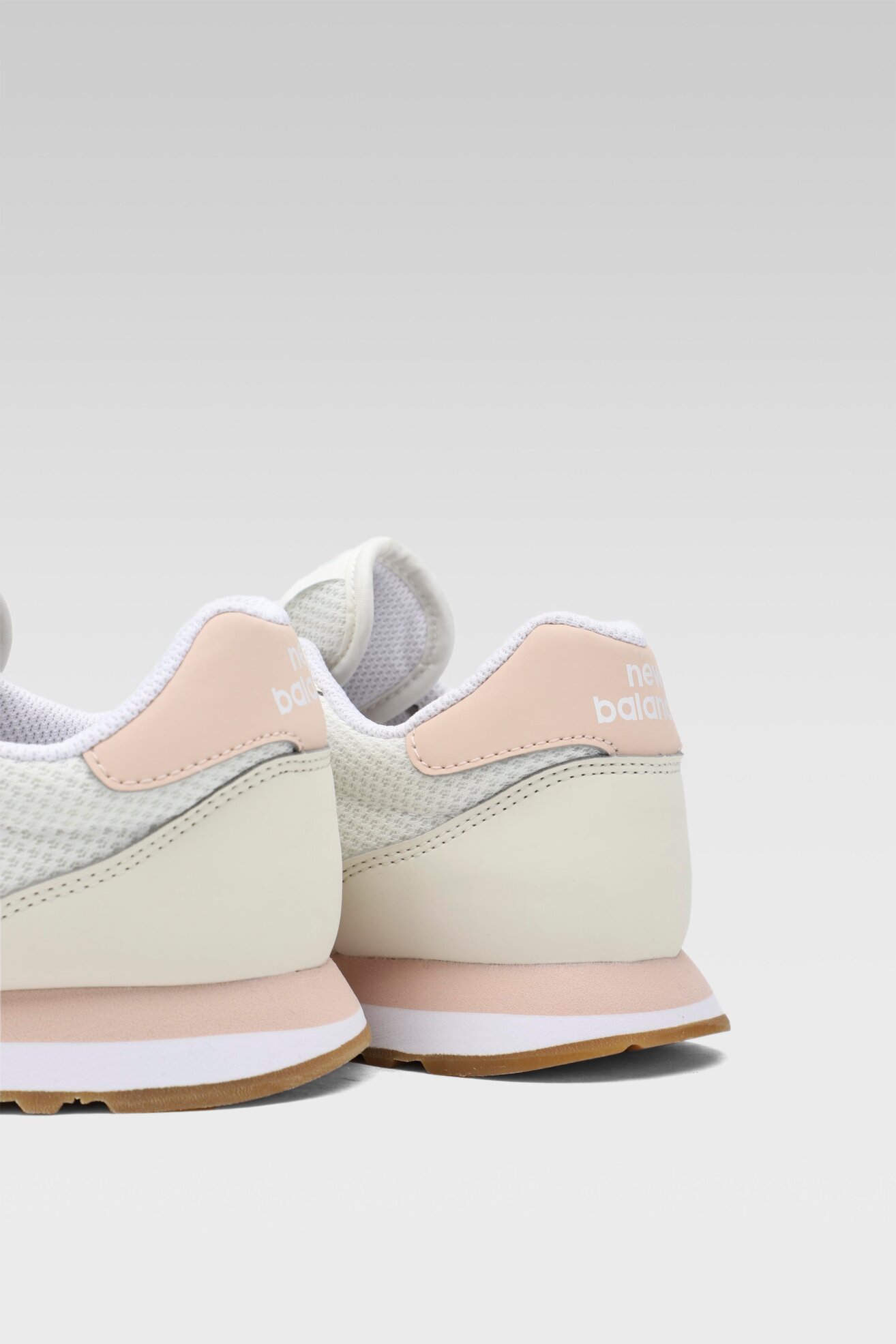 Obuwie sportowe New Balance GW500BC1 Miodowy