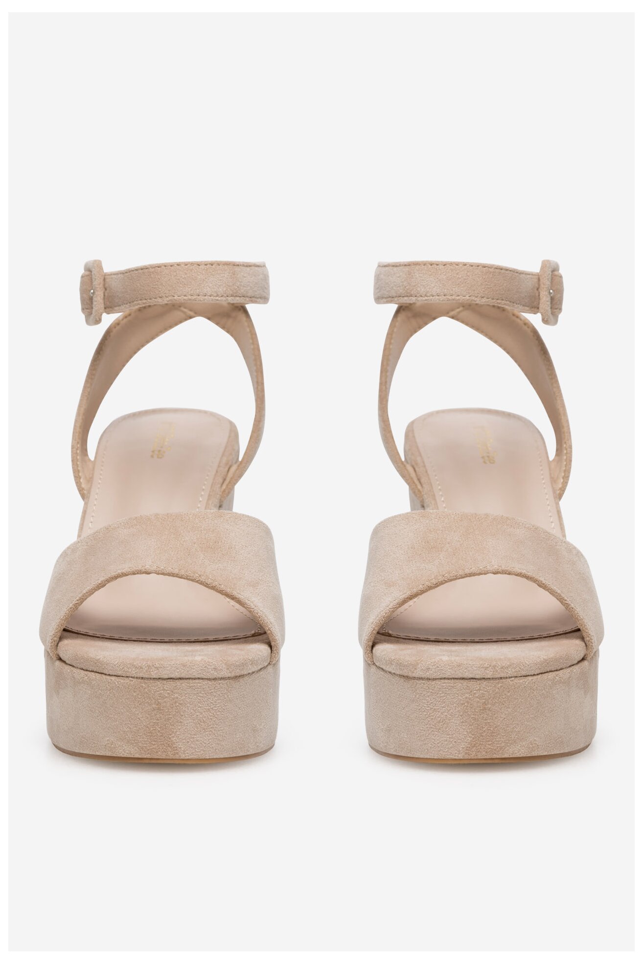 Сандали DeeZee HY1808-01 БЕЖОВ