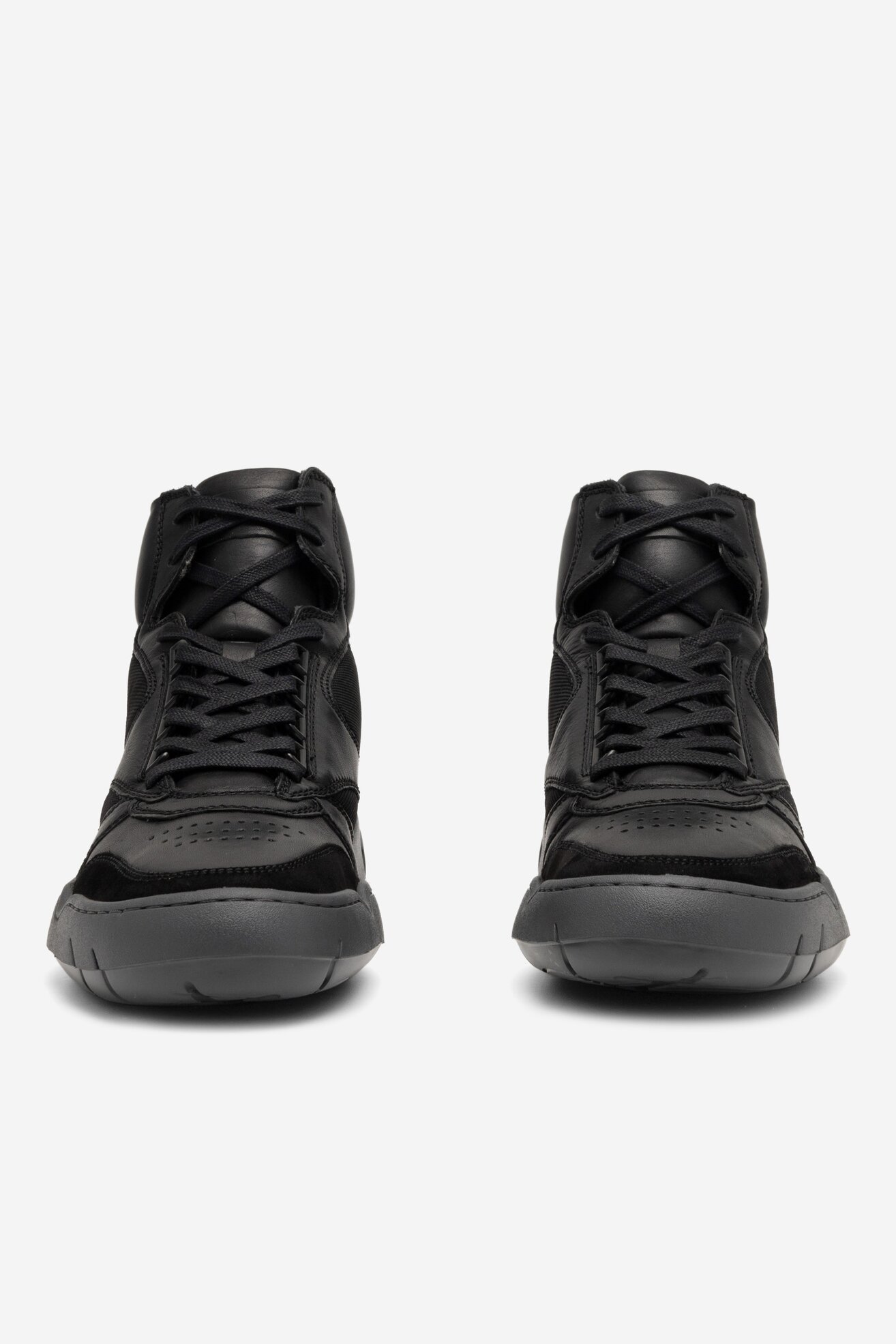 Tornacipő Badura BRIDGEPORT-16 MI08 FEKETE