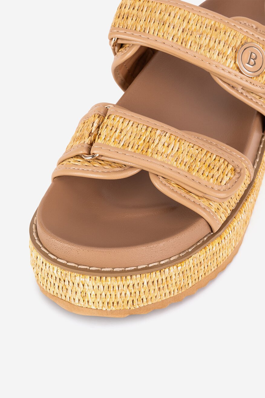 Badura - Sandały na platformie - 5903698630625