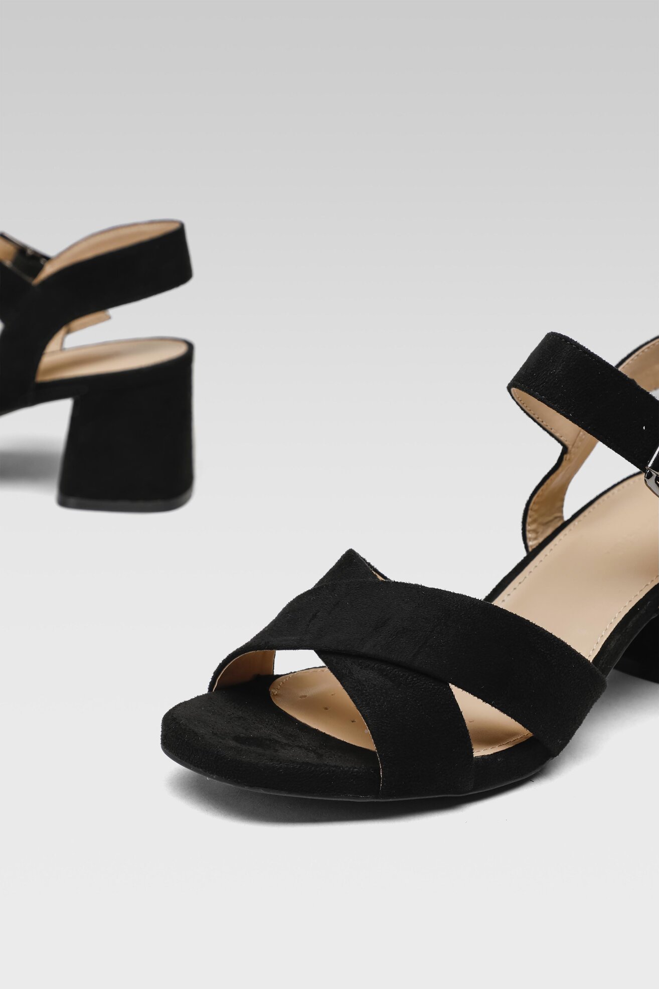 Sandały Clara Barson WYL2953-1 Czarny