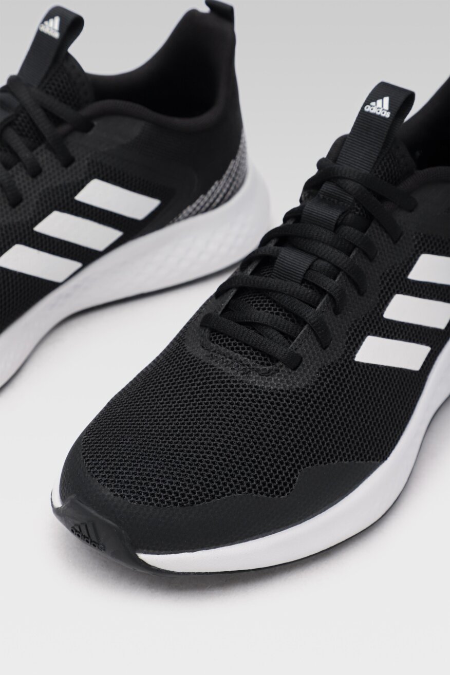 
                adidas - Obuwie sportowe czarne sznurowane - 5903698323824