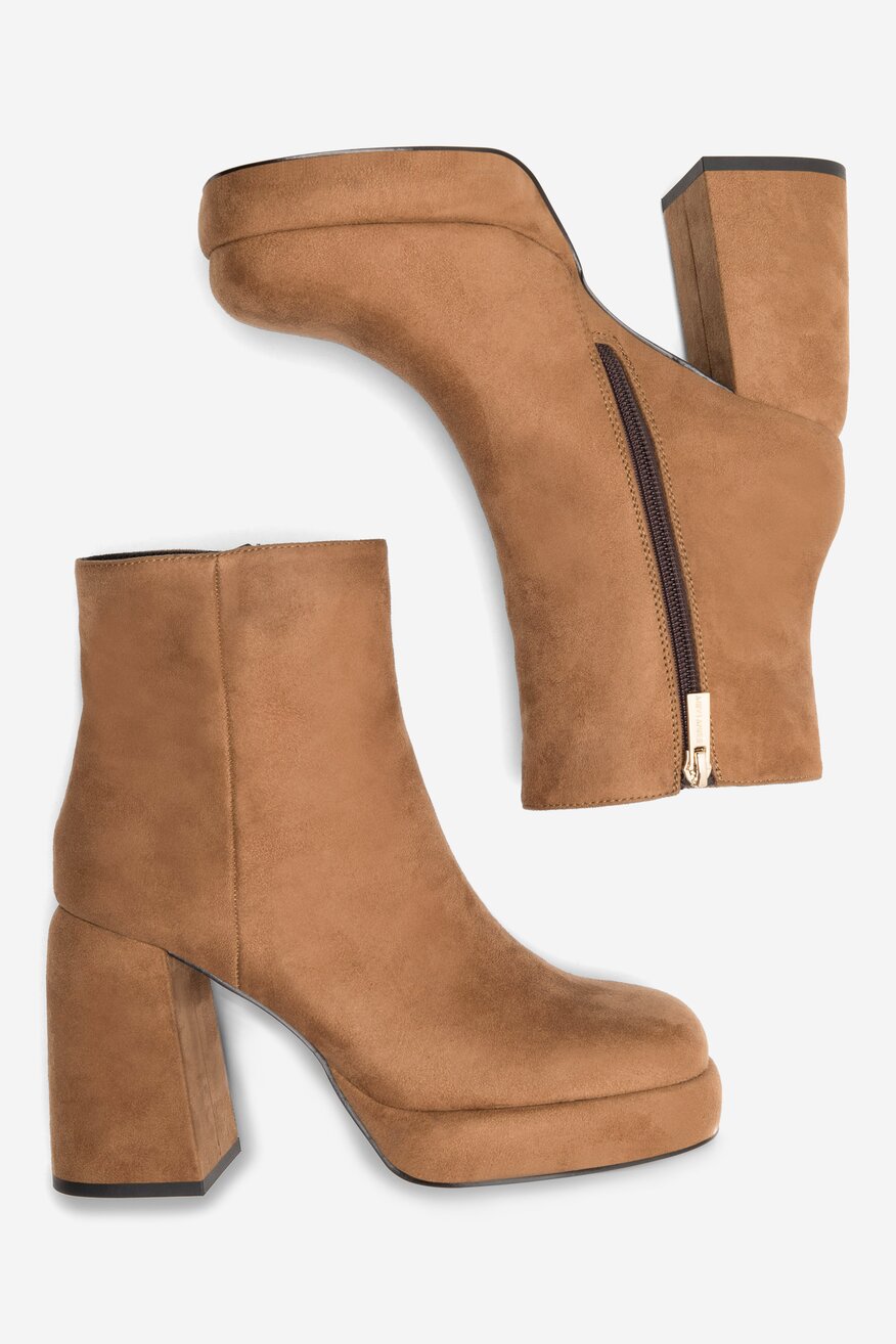 
                Jenny Fairy - Botki na słupku - 5905588097938